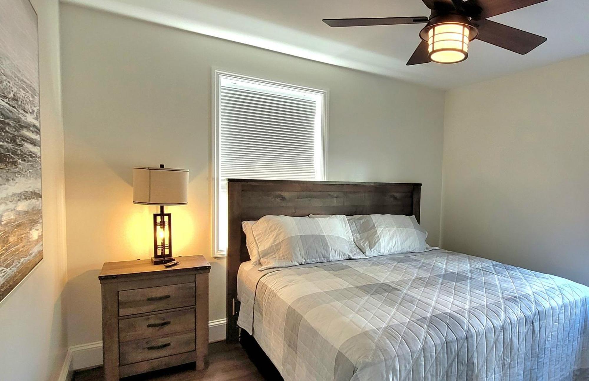 The Traveler On Main - Suite 1 Tazewell Bagian luar foto